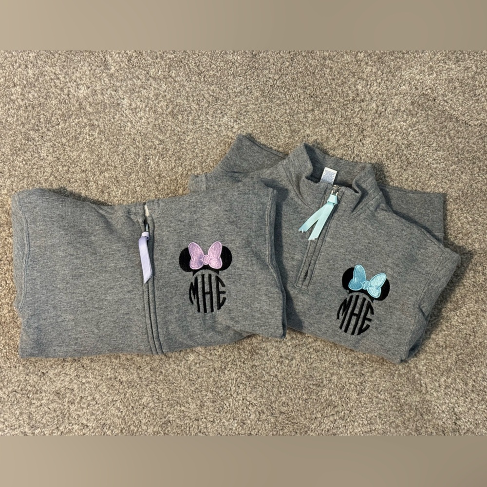 Minnie Mouse MHE Monogram Sweatshirts Lot Jerzees Youth Small